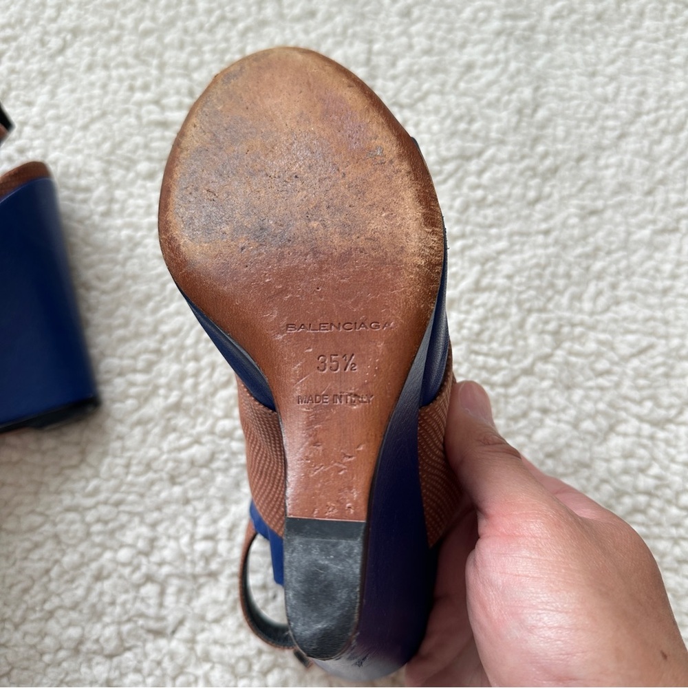 Balenciaga Blue/Brown Leather Open Toe Glove Slingback Sandals Size 35.5 - Picture 2 of 9